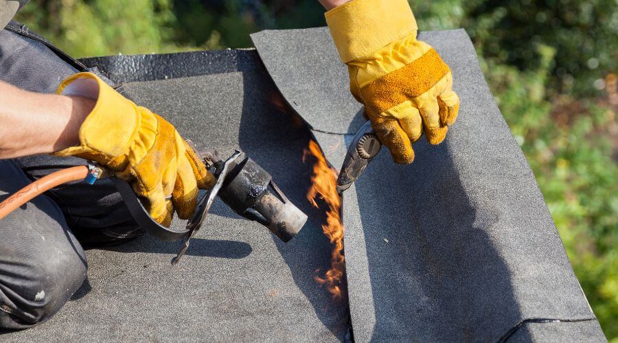 Professional gutter cleaning in Fox, AR